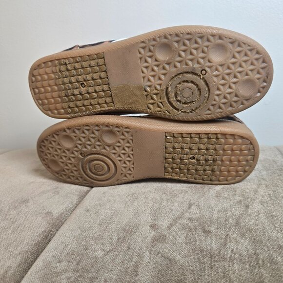 Dolce Vita Leopard Print Sneakers with Black and White Accents - Picture 7 of 9